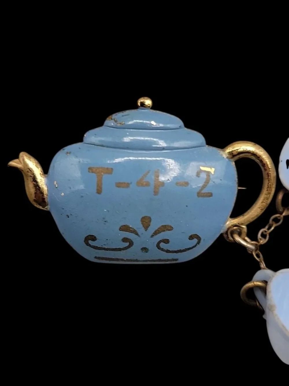 Antique T-4-2 Celluloid Brooch Teapot w/Dangling Teacups Blue Gold Tone C-Clasp